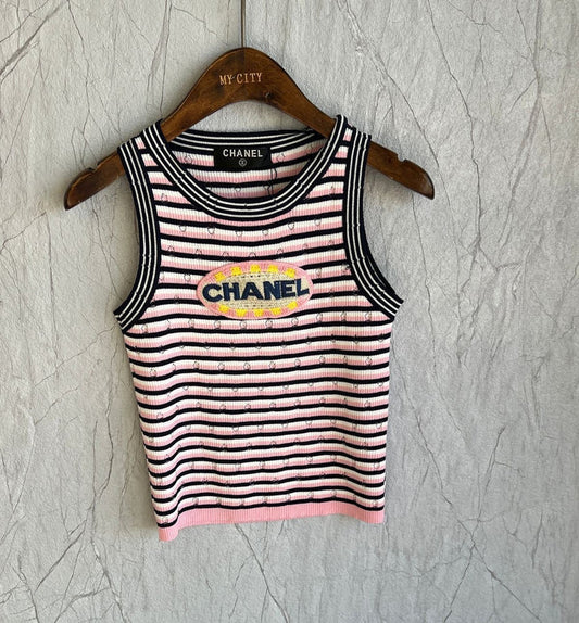 Gestreiftes Top